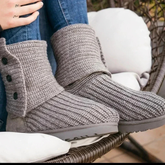 UGG Classic Cardy Grey Knit Boot Women's Size 8 - Picture 1 of 12